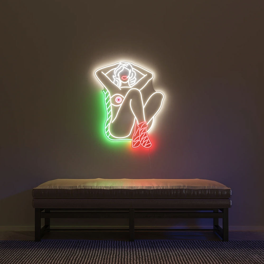 Tom Wesselmann Woman Full Body_Yellowpop LEDネオンサイン / Yellowpop（イエローポップ） / スタンドライト・フロアライト・フロアスタンド / YEP10034_dt_02.jpg
