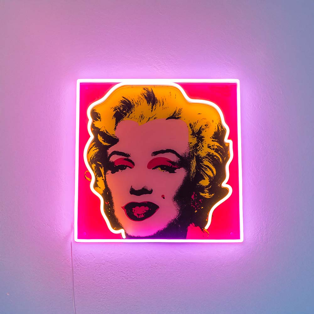 Andy Warhol Marilyn Monroe Small Pink_Yellowpop LEDネオンサイン / Yellowpop（イエローポップ） / スタンドライト・フロアライト・フロアスタンド / YEP10039_dt_01.jpg