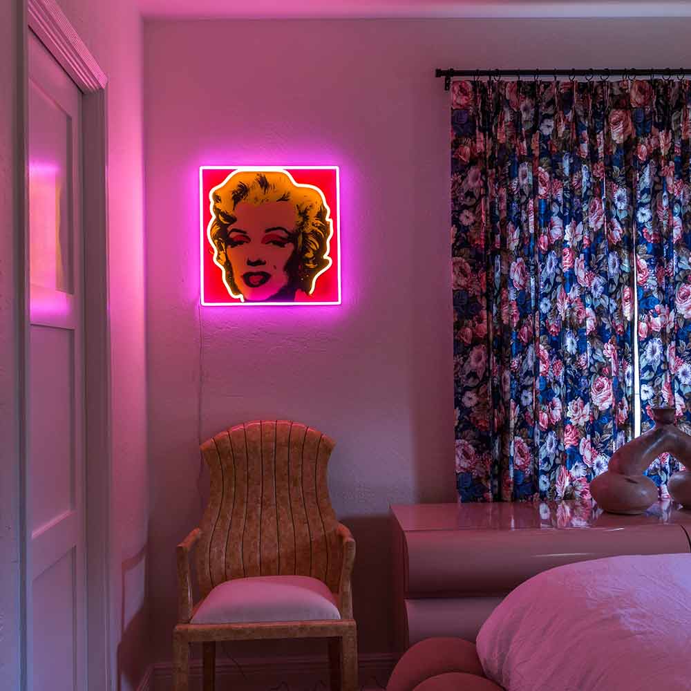 Andy Warhol Marilyn Monroe Small Pink_Yellowpop LEDネオンサイン / Yellowpop（イエローポップ） / スタンドライト・フロアライト・フロアスタンド / YEP10039_dt_02.jpg