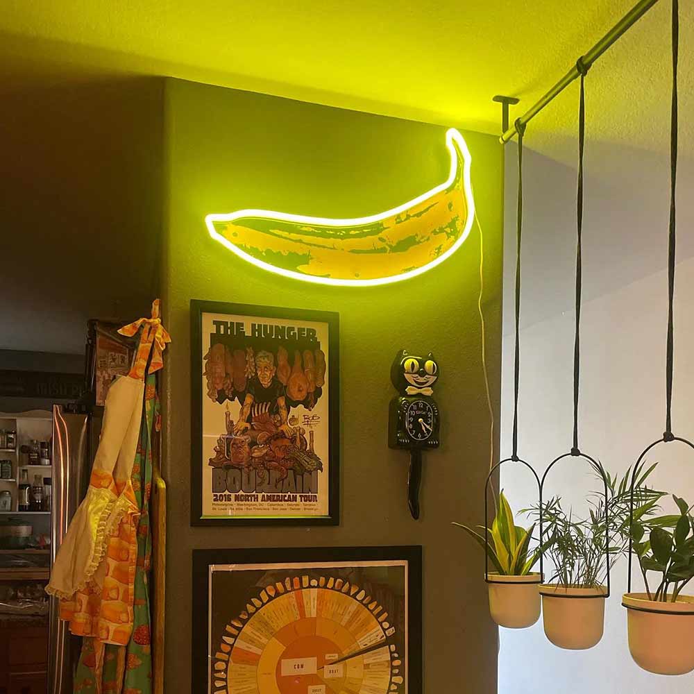 Andy Warhol Banana 2.0_Yellowpop LEDネオンサイン / Yellowpop（イエローポップ） / スタンドライト・フロアライト・フロアスタンド / YEP10041_dt_03.jpg