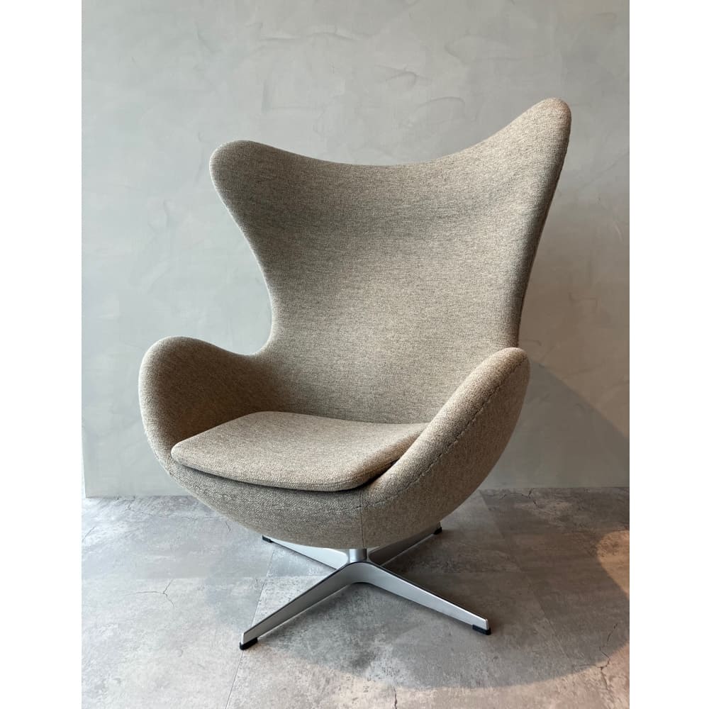 EGG LOUNGE CHAIR / FRITZ HANSEN（フリッツ・ハンセン） / ラウンジチェア / YNG30078_dt_06.jpg
