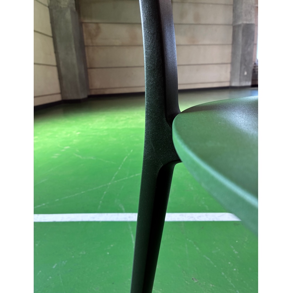 APC ivy / Vitra（ヴィトラ） / ダイニングチェア / YNG30079_dt_11.jpg