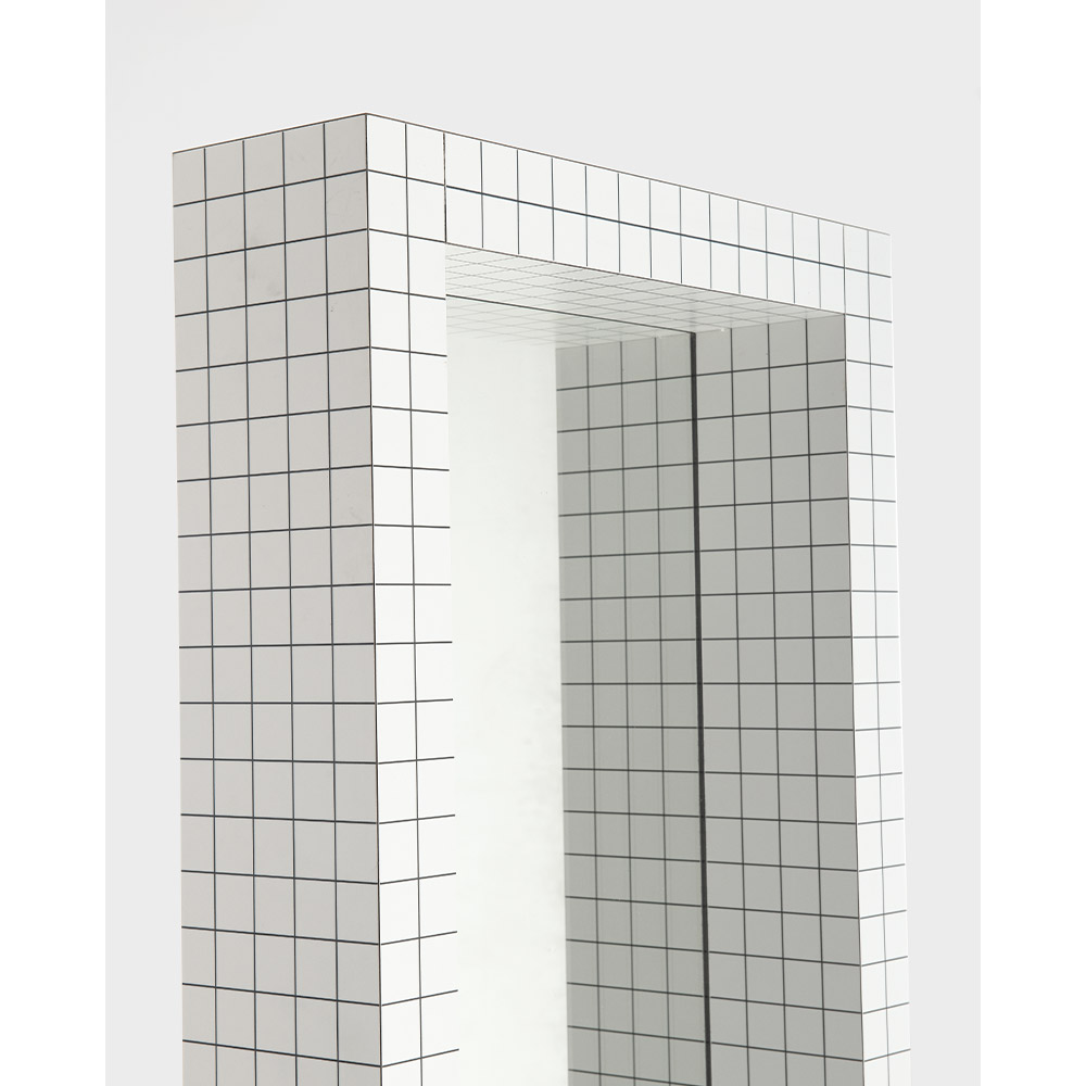 zanotta Quaderna 476 Mirror / zanotta（ザノッタ） / 壁掛けミラー・壁掛け鏡・鏡台・スタンドミラー / ZNT10054_dt_01.jpg