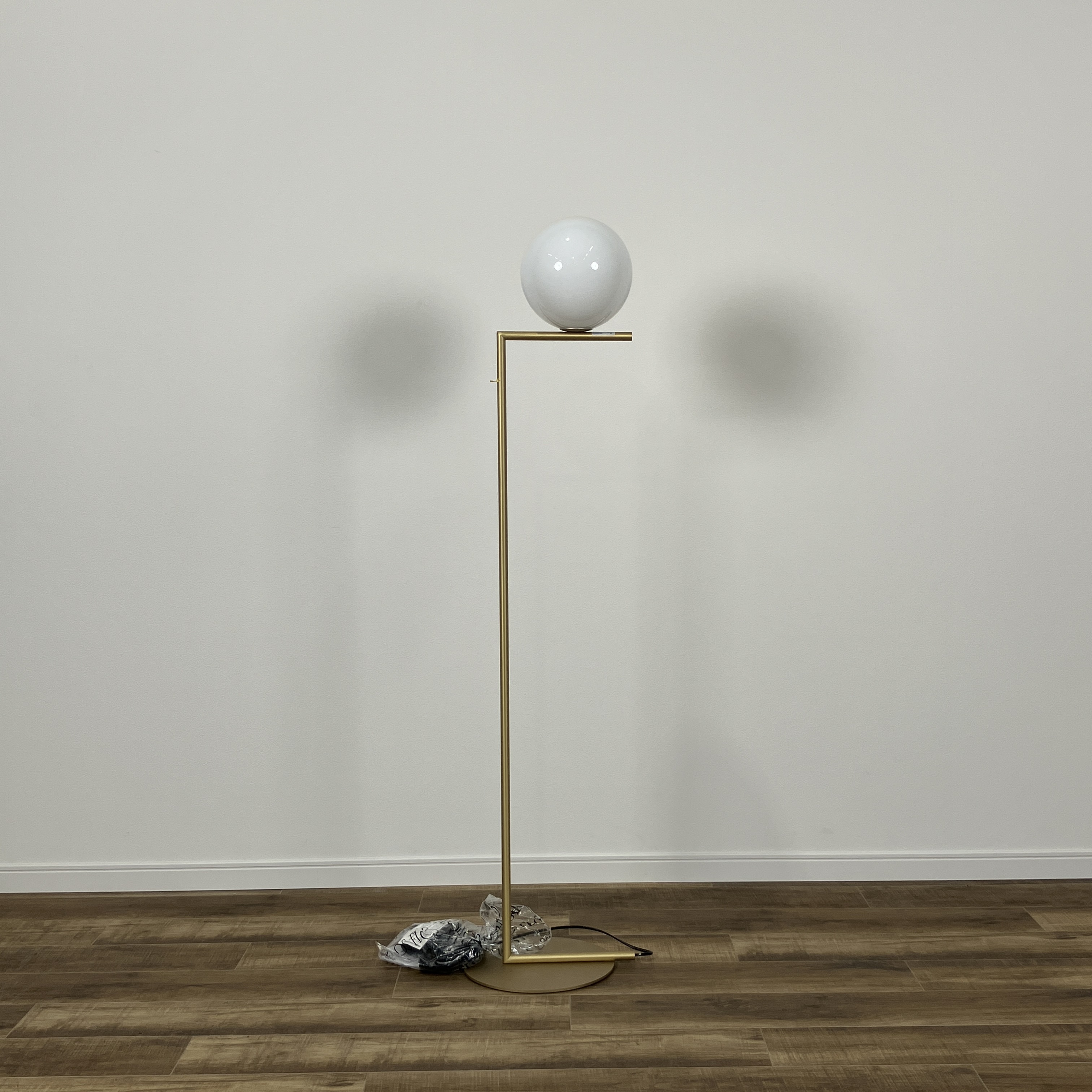 FLOS FLOS IC LIGHTS F1 ゴールド 2023年製 OHW / 中古 / フロス FLOS FLOS IC LIGHTS F1 ゴールド 2023年製 OHW / 中古 / フロス