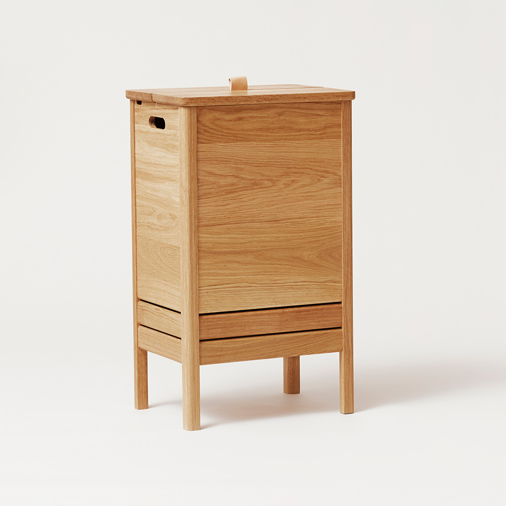 CONDEHOUSE キュリオケース TWIST MINI CURIO CASE｜カンディハウス｜コンフォートQ｜阪急百貨店の