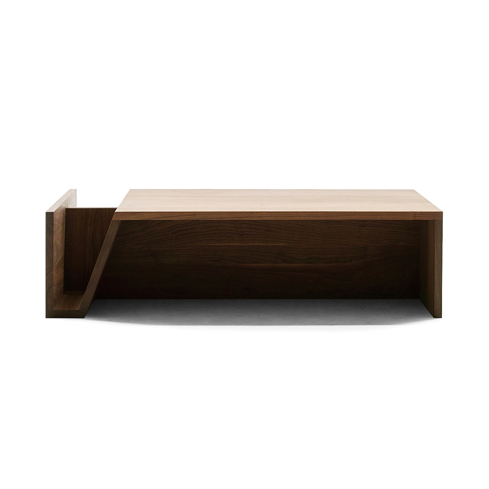 Sketch スケッチ　サンダロ　コーヒーテーブル　トライアングル　ローテーブル Sketch SANDALO coffee table / スケッチ サンダロ コーヒー