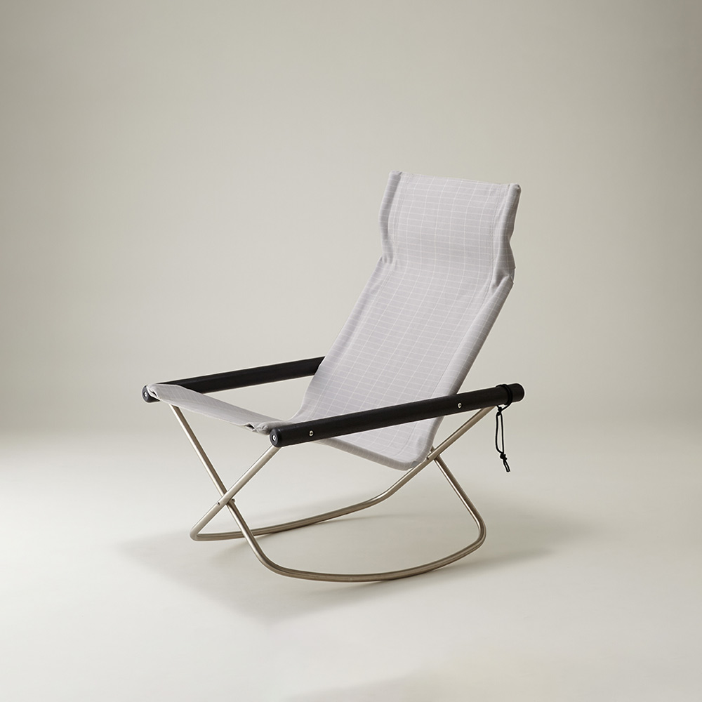 美品【正規品】NychairX ニーチェアエックス ナチュラル/チャコール NychairX Nychair X Rocking Shikiri チャコールブラック